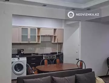 3-комнатная квартира, этаж 3 из 9, 90 м², На длительный срок