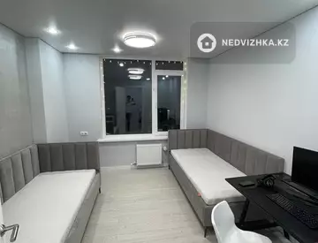 3-комнатная квартира, этаж 13 из 19, 95 м²