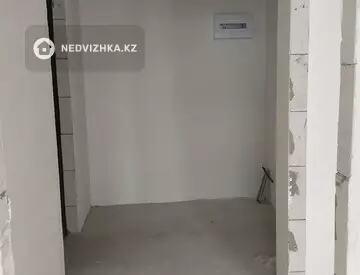 2-комнатная квартира, этаж 9 из 10, 48 м²