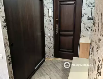 2-комнатная квартира, этаж 3 из 4, 43 м²