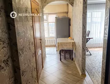 2-комнатная квартира, этаж 3 из 4, 43 м²