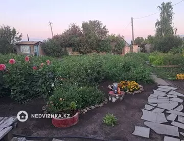 2-комнатный дом, 7 соток, 15 м²