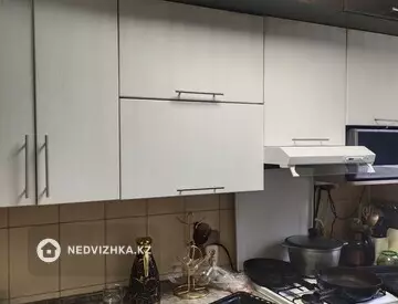 3-комнатная квартира, этаж 2 из 5, 62 м²