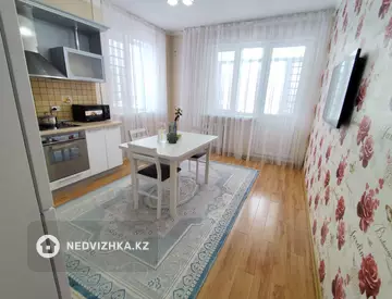 2-комнатная квартира, этаж 3 из 9, 71 м²