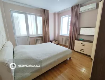 2-комнатная квартира, этаж 3 из 9, 71 м²