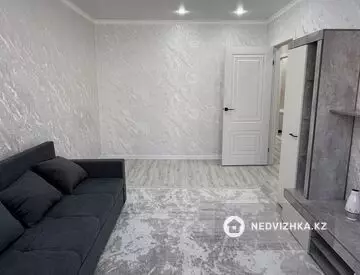 3-комнатная квартира, этаж 3 из 5, 62 м²