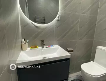 1-комнатная квартира, этаж 3 из 3, 39 м²