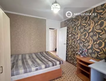 2-комнатная квартира, этаж 4 из 5, 52 м²