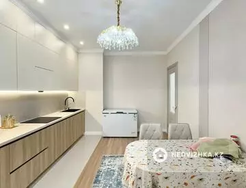 3-комнатная квартира, этаж 4 из 16, 104 м²