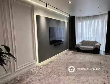 4-комнатная квартира, этаж 13 из 17, 140 м², На длительный срок