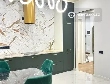 3-комнатная квартира, этаж 9 из 18, 84 м²