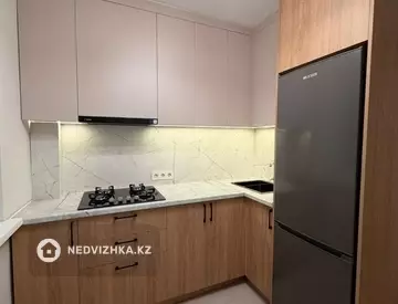 2-комнатная квартира, этаж 2 из 5, 40 м²