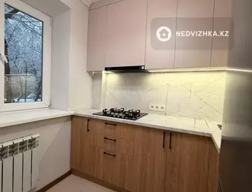 2-комнатная квартира, этаж 2 из 5, 40 м²