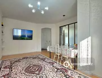 2-комнатная квартира, этаж 4 из 9, 52 м²