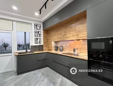 3-комнатная квартира, этаж 6 из 21, 131 м²