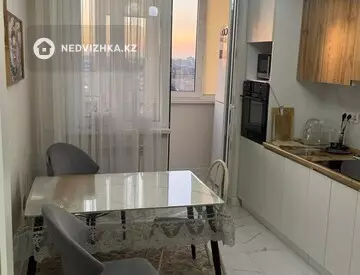 2-комнатная квартира, этаж 6 из 12, 58 м²