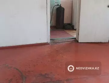 1-комнатный дом, 6 соток, 100 м², На длительный срок