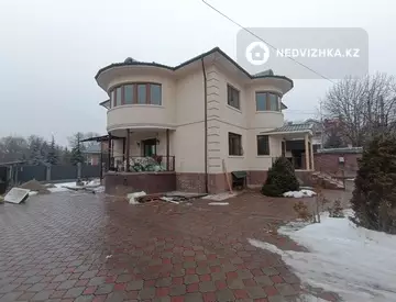 6-комнатный дом, 7 соток, 364 м²