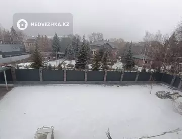 6-комнатный дом, 7 соток, 364 м²