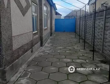 5-комнатный дом, 6 соток, 100 м²