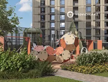 5-комнатная квартира, этаж 3 из 9, 166 м²