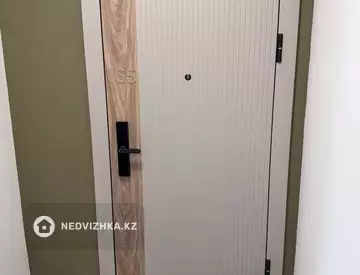 4-комнатная квартира, этаж 10 из 12, 121 м²