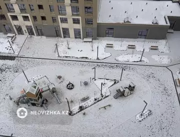 4-комнатная квартира, этаж 10 из 12, 121 м²