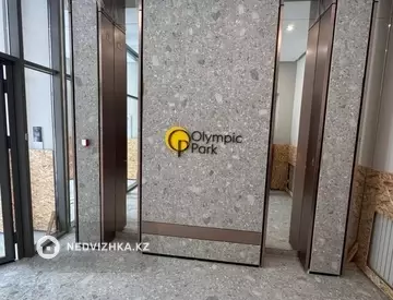 4-комнатная квартира, этаж 10 из 12, 121 м²