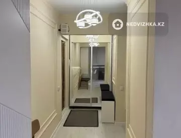 2-комнатная квартира, этаж 4 из 5, 42 м²