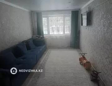 2-комнатная квартира, этаж 1 из 5, 45 м²