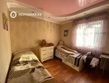 4-комнатный дом, 10 соток, 90 м²