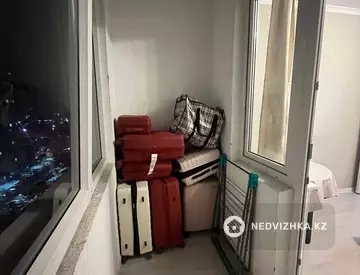 1-комнатная квартира, этаж 12 из 16, 38 м²