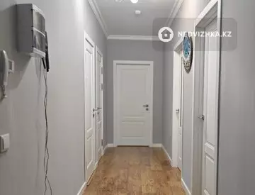 3-комнатная квартира, этаж 7 из 15, 88 м²