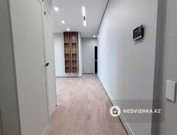 3-комнатная квартира, этаж 18 из 22, 105 м²