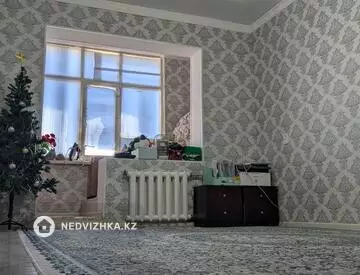 2-комнатная квартира, этаж 5 из 5, 55 м²