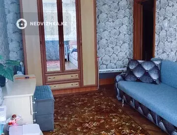 3-комнатная квартира, этаж 4 из 5, 62 м²