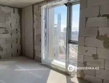 3-комнатная квартира, этаж 21 из 22, 82 м²