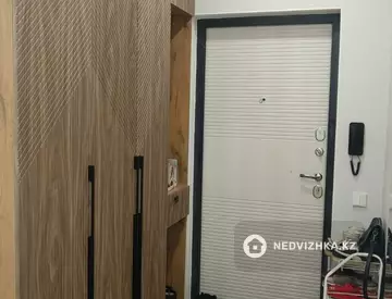 3-комнатная квартира, этаж 9 из 13, 66 м²