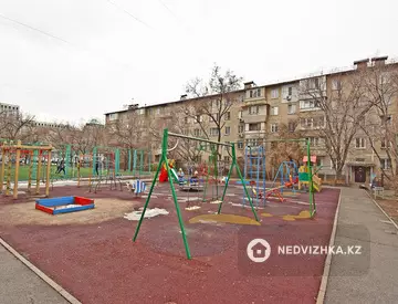 2-комнатная квартира, этаж 5 из 5, 42 м²