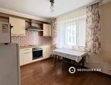 1-комнатная квартира, этаж 3 из 9, 40 м²