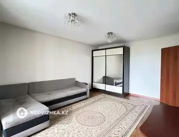 1-комнатная квартира, этаж 3 из 9, 40 м²