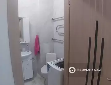 1-комнатная квартира, этаж 3 из 9, 42 м²