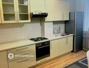 2-комнатная квартира, этаж 1 из 12, 63 м²