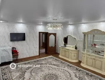 3-комнатная квартира, этаж 2 из 5, 112 м²