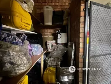 Разная недвижимость, 4 м²