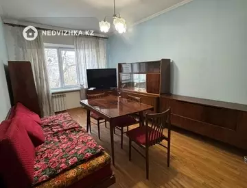 2-комнатная квартира, этаж 2 из 5, 50 м²