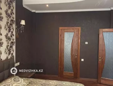 3-комнатная квартира, этаж 5 из 9, 125 м²