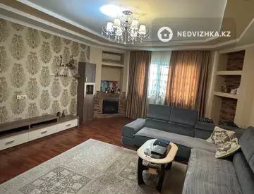 3-комнатная квартира, этаж 5 из 9, 125 м²