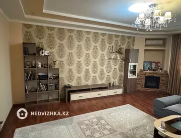 3-комнатная квартира, этаж 5 из 9, 125 м²