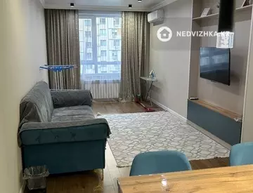 2-комнатная квартира, этаж 4 из 14, 50 м², На длительный срок